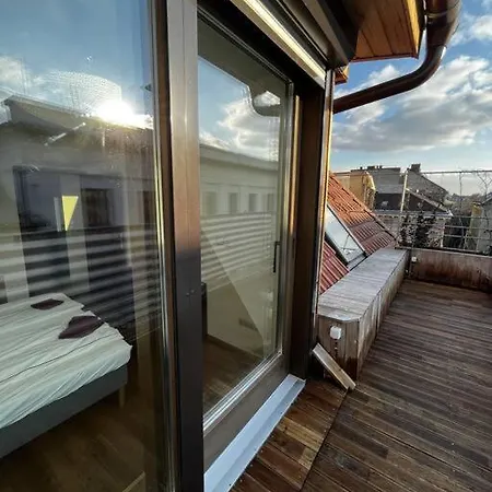Apartment Spacious With Shared Jacuzzi/private Terrace Budapest