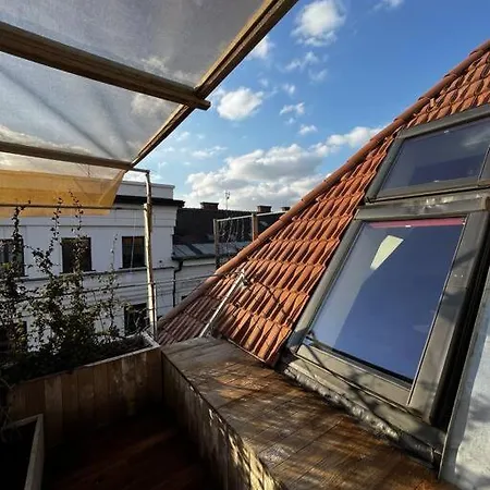 Spacious With Shared Jacuzzi/private Terrace