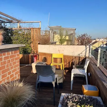 Spacious With Shared Jacuzzi/private Terrace Apartment *