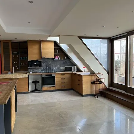 Apartment Spacious With Shared Jacuzzi/private Terrace *